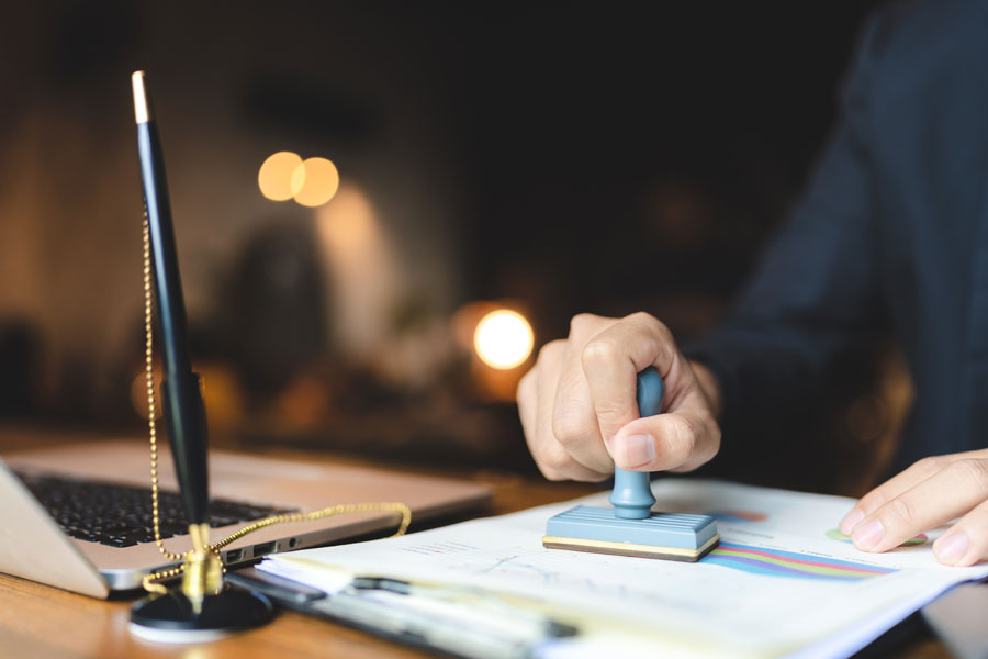 Asesoría para trámites de escrituras notariales en Pontevedra